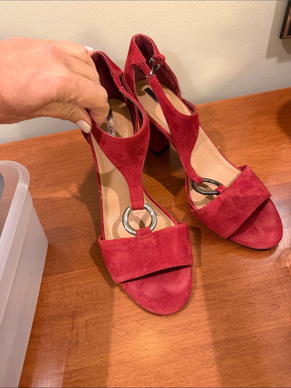 Tahari Red Suede T-Strap Block Heels with Silver Ring NWOT size 9